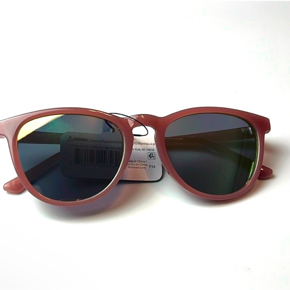 Fashion Pink UV sunglasses NWT